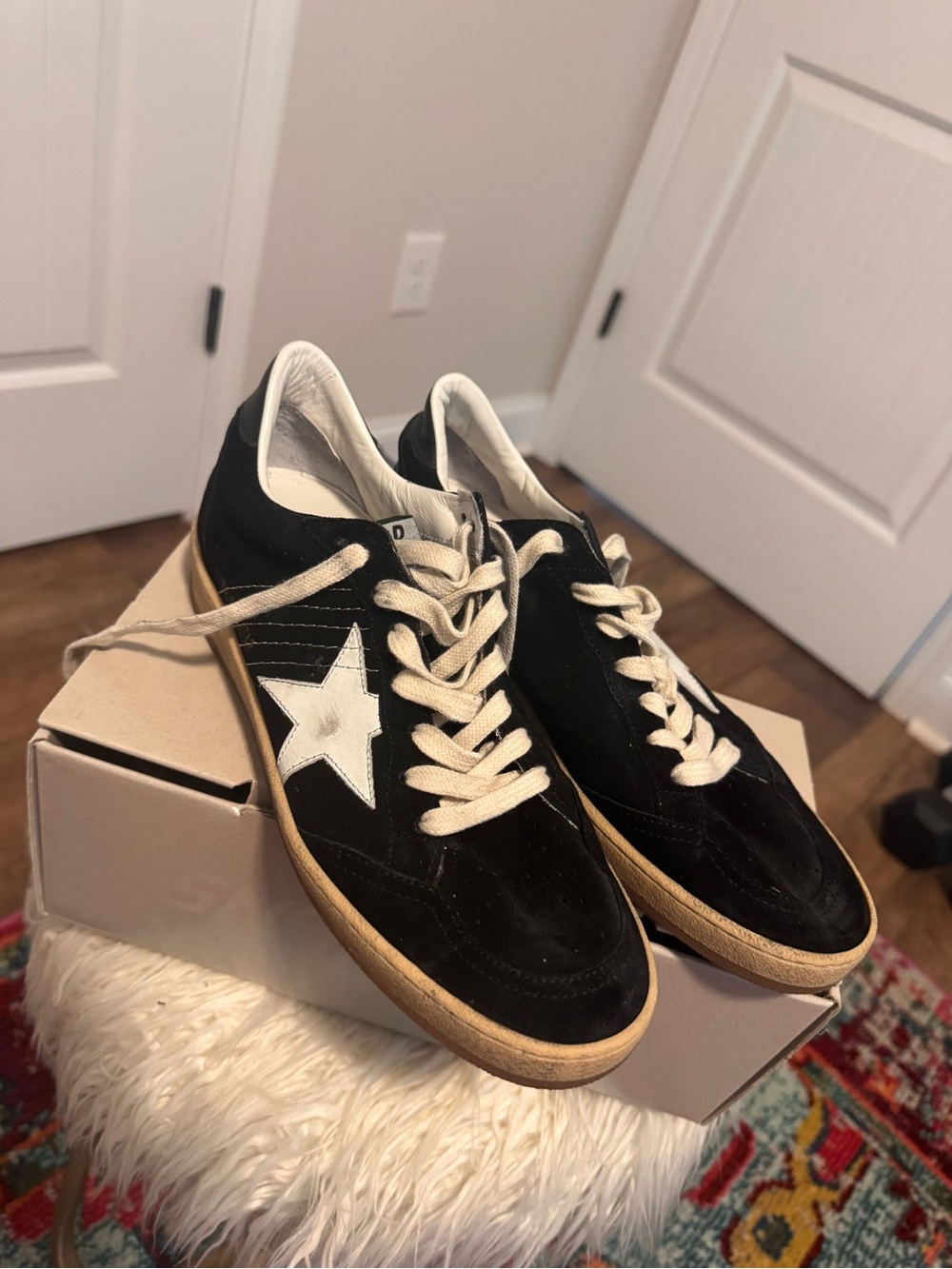 Golden Goose Ball Star Black Suede Sneakers size 39 EUC - Picture 4 of 8